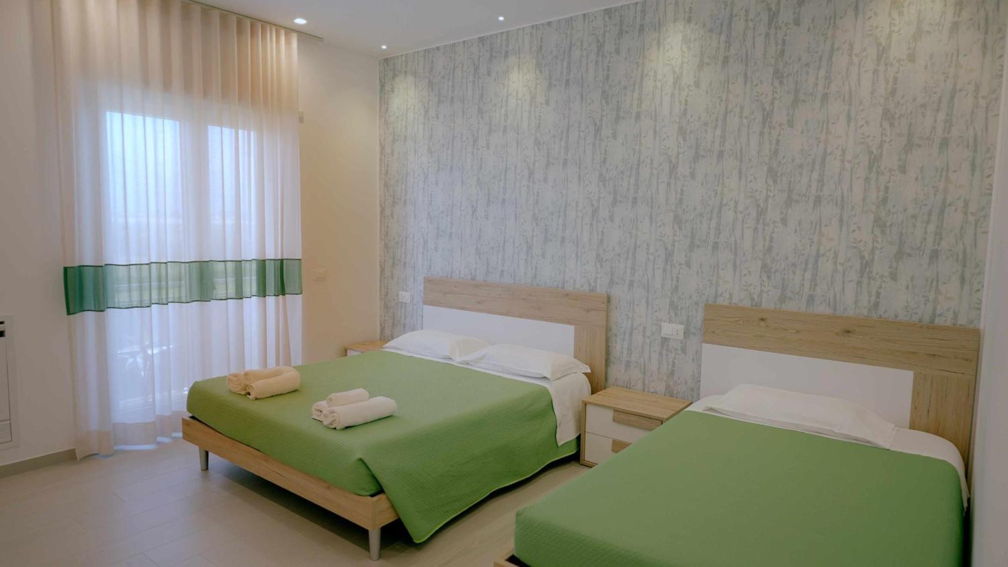 Villa Zefiro Suites & Events バッティパーリア 部屋 写真