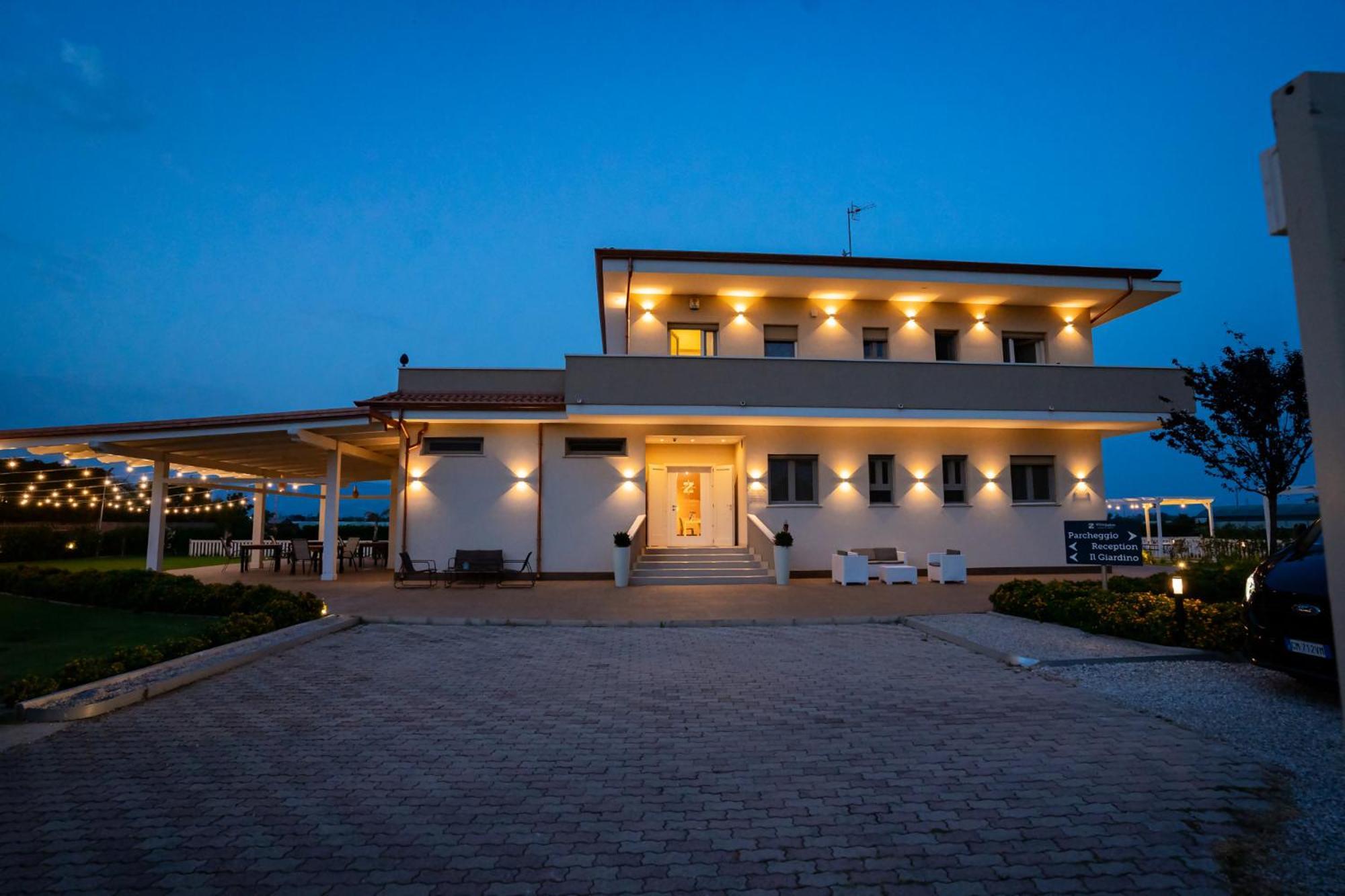 Villa Zefiro Suites & Events バッティパーリア エクステリア 写真